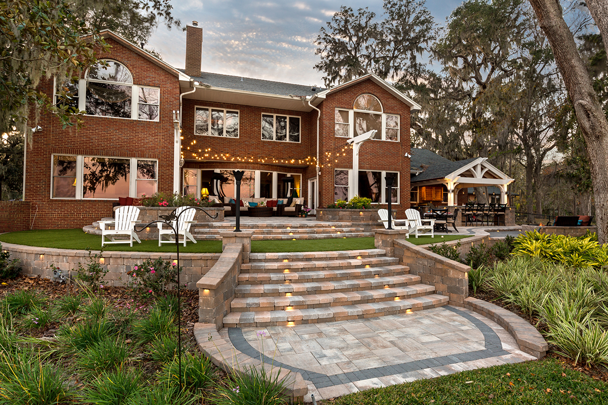 Luxury Outdoor Living | Featured image for “Summer Escape” Jacksonville, FL